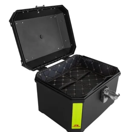 MALETERO "R-2003" NEGRO 36L C/ACCS. Y TIRAS FLOURESCENTES (D: 360X280X310MM)