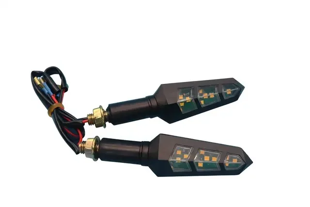 DIRECCIONALES LED SECUENCIAL AMBAR FLECHA SY-YT026
