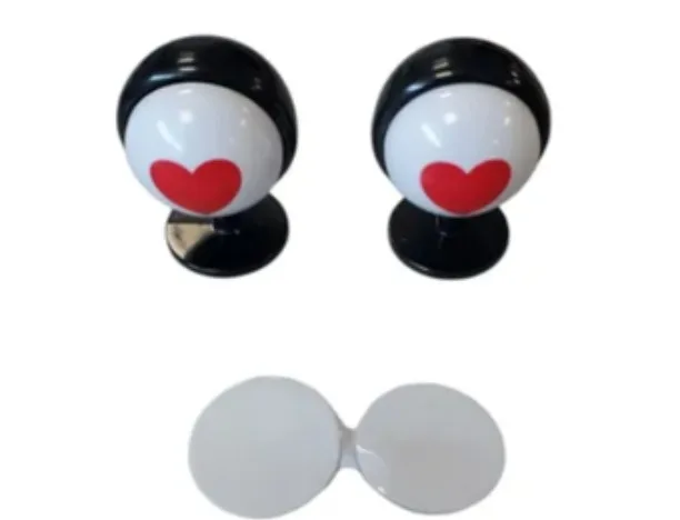 ACCESORIO PARA CASCO DE CORAZON NEGRO