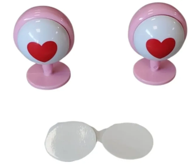 ACCESORIO PARA CASCO DE CORAZON ROSA